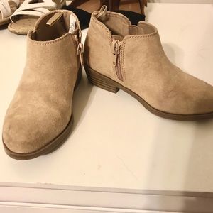 Old Navy Girl’s Booties